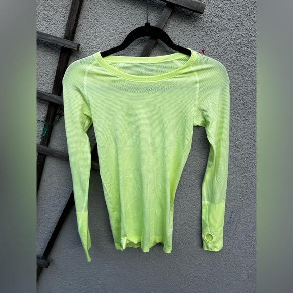 Lululemon Swiftly Tech Long Sleeve 2.0 Dew Green / Neo Mint - Picture 5 of 11